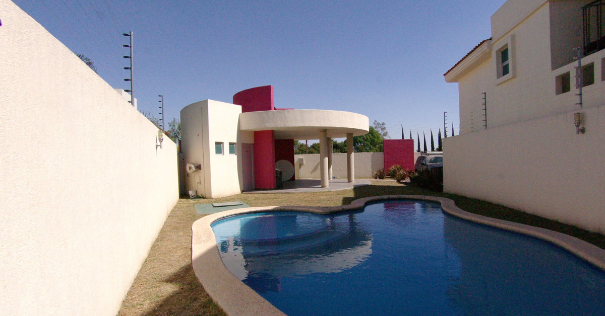 Casa Los Pinos Bugambilias Zapopan - Alberca