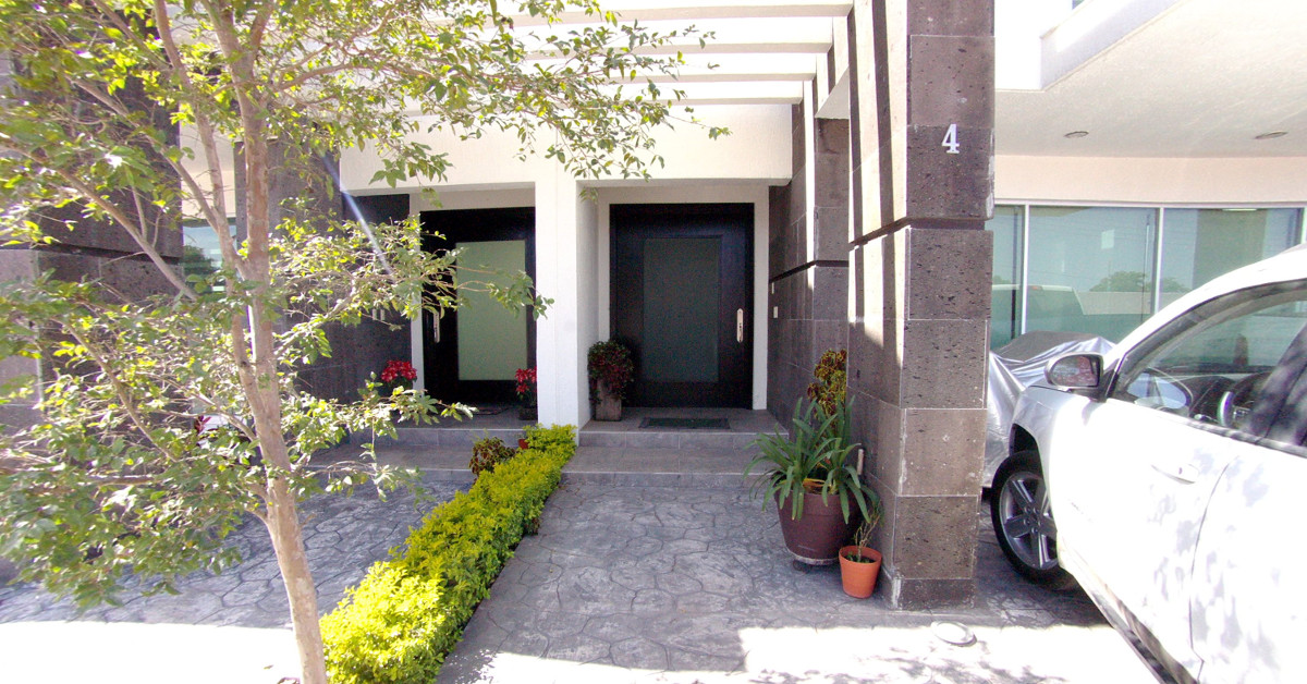 Casa Los Pinos Bugambilias Zapopan - Entrada